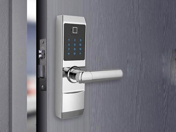 庐阳24小时上门开锁公司