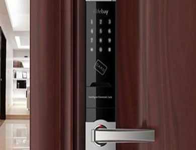 庐阳24小时上门开锁公司